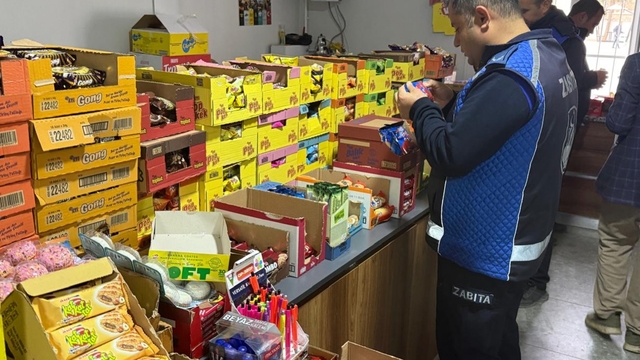 Nurdağı'nda zabıta ekipleri hastane ile okul kantinlerini denetledi