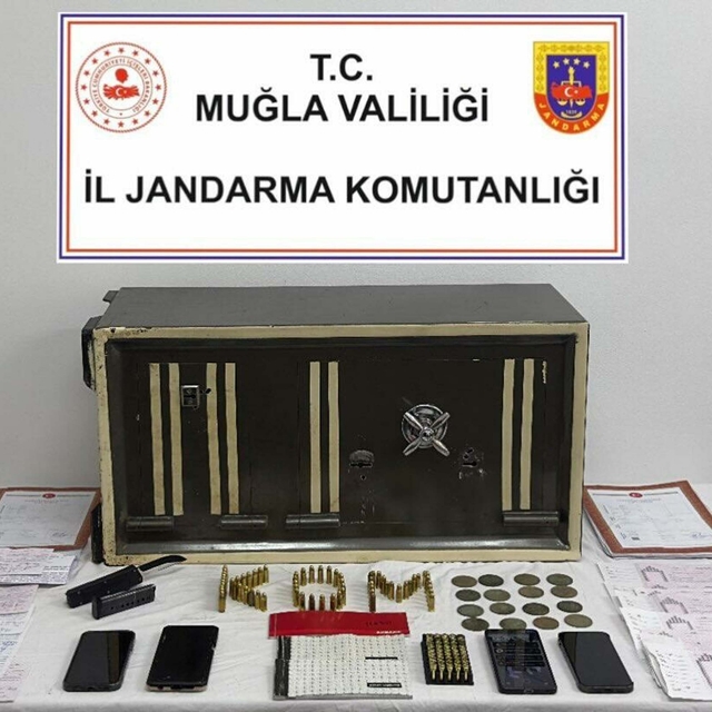 Muğla'da tefeci operasyonu: 4 gözaltı