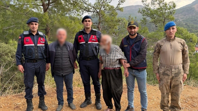 Antalya'da kaybolan yaşlı adam evinden 5 kilometre uzakta bulundu
