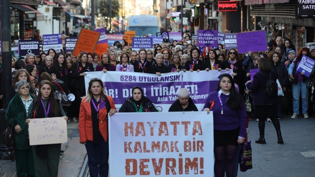 Bursa'da adımlar şiddetsiz dünya için atıldı