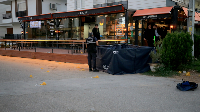 Antalya'da çıkan silahlı kavgada 1 kişi öldü