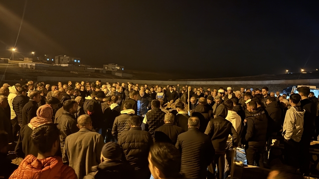 Mardin'de evde ölü bulunan aileden baba defnedildi