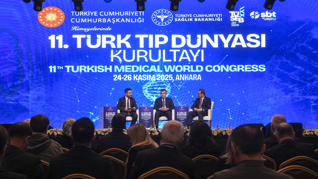 Başkentte "Sağlıkta Tam Bağımsızlık: Milli Teknoloji Hamlesi'nin Yeni Rotası" paneli düzenlendi