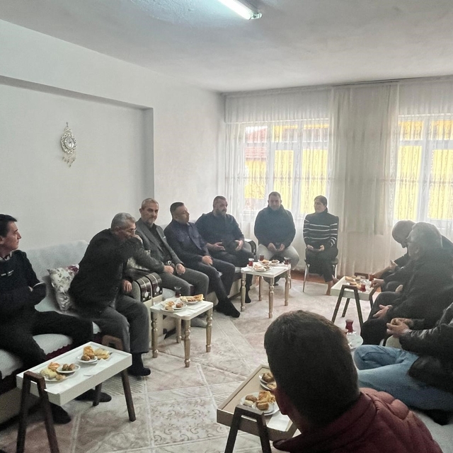 Başkan Kalın ev ziyaretlerini sürdürüyor