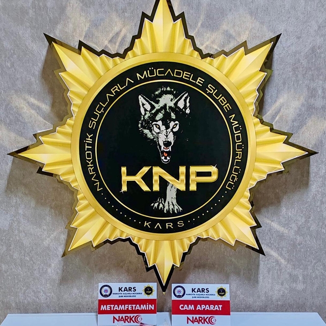 Kars'ta 'torbacı' operasyonunda 2 tutuklama