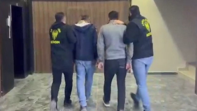 Mersin'de aranan şahıslara peş peşe operasyon: 120 hükümlü cezaevine gönderildi