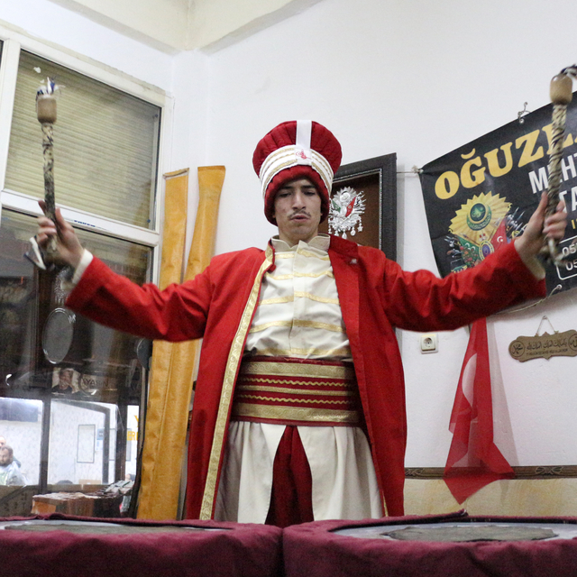 Kreşte tanıştığı mehtere 15 yılını verip, kendi ekibini kurdu