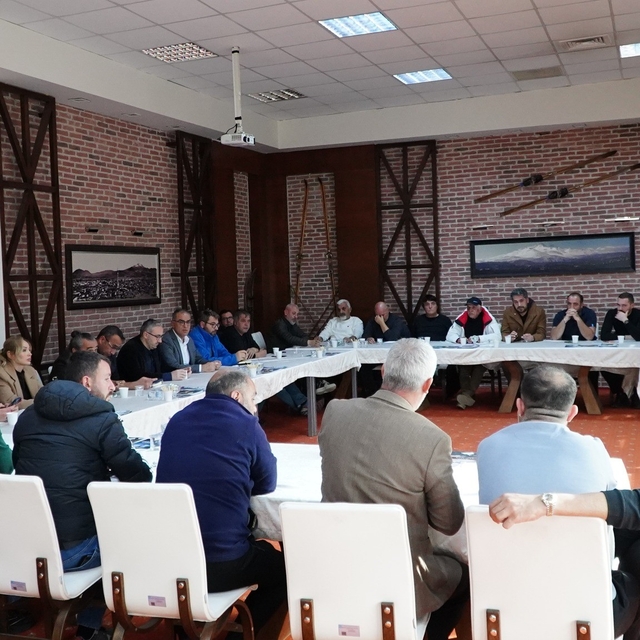Erciyes'te sezon öncesi 'istişare' toplantısı