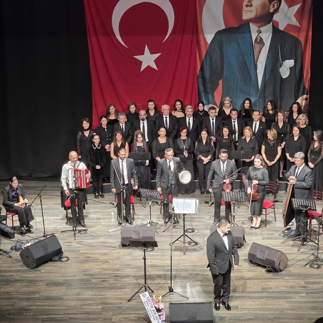 Efeler'de Müzik ve Sanat Akademisi'nden unutulmaz konser