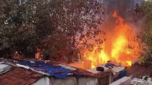 Bursa'da müstakil evin bahçesinde çıkan yangın korkuttu