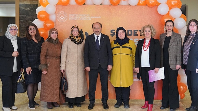 ETÜ paydaşlığında 'Kadına yönelik şiddetin izleri' paneli düzenlendi