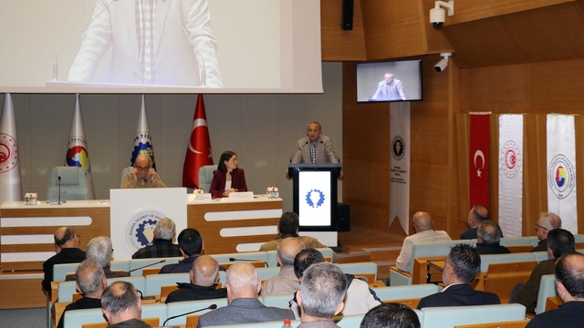 Başkan Yılmaz ekonomiye dair değerlendirmelerde bulundu