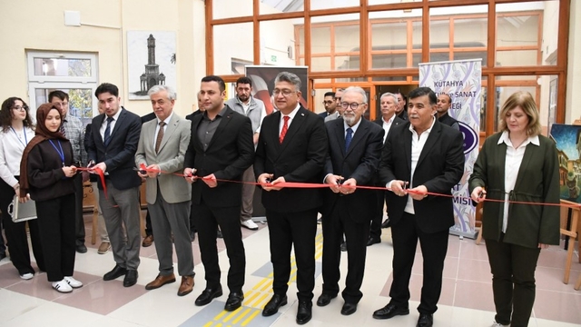 Emet MYO'da Tarih, Kültür, Turizm, Ekonomi Çalıştayı ve Yöresel El Sanatları Sergisi