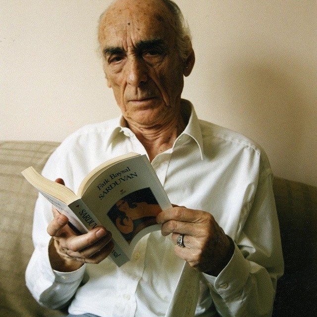 Sakarya'nın iki çınarı aynı sahnede: Faik Baysal ve Necati Mert anılıyor