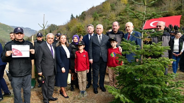 Trabzon'da şehitler anısına fidan dikildi