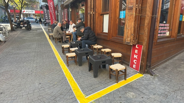 Boyalı çizgiyi geçmek yasak