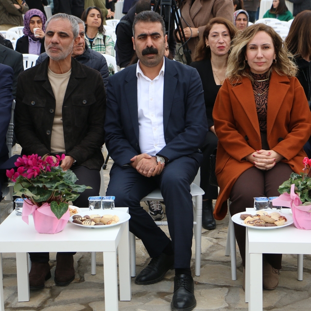 Diyarbakır'da 14 bin metrekarelik alana tıbbi ve aromatik bitki bahçesi kur...