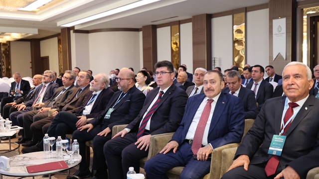 Afyonkarahisar'da Türk Dünyası 1. Su Çalıştayı başladı