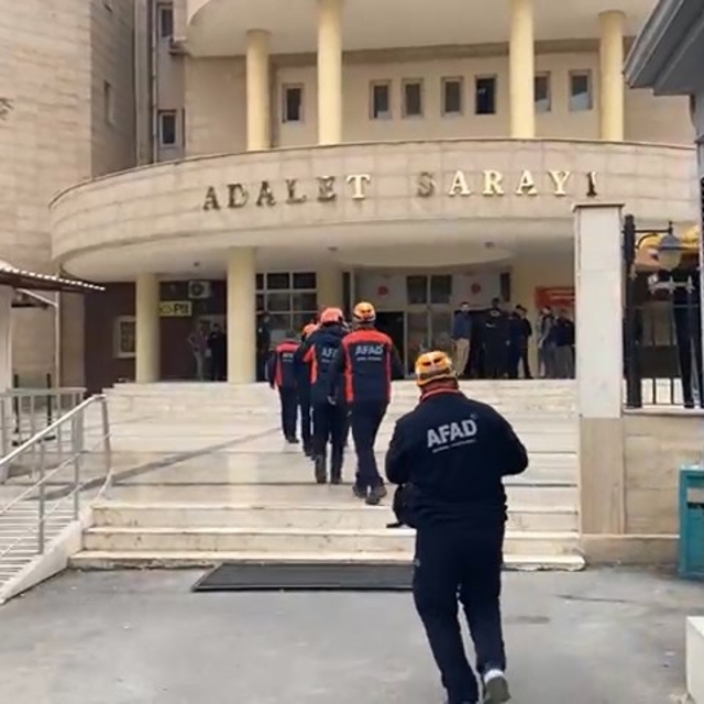 Şanlıurfa Adliyesi'ndeki patlama detaylı olarak araştırılıyor