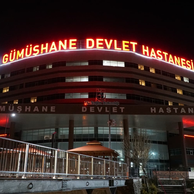 Boşanma aşamasındaki eşi tarafından bıçaklanan kadın ağır yaralandı