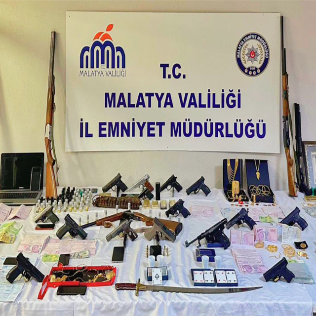 Malatya'da çeşitli suçlara karışan 31 kişiye gözaltı