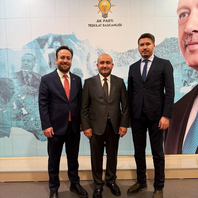 Eskişehir'de AK Parti'nin merkez ilçe başkanları belli oldu
AK Parti İl Baş...