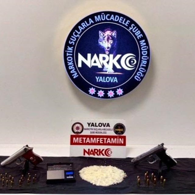 Yalova'da 25 gün içinde yapılan uyuşturucu operasyonlarında 12 şüpheli tutu...