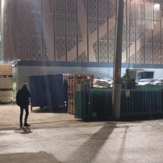 Kayapa OSB'de fabrika yangını: 1 kişi yaralandı
Fabrika yangını kontrol alt...