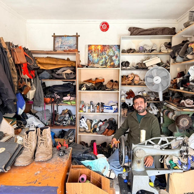 Datça'da 26 yıldır ayakkabı tamirciliği yapıyor
Datça'nın tek ayakkabı tami...