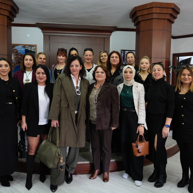 Başkan Gençay kadın girişimcileri ağırladı