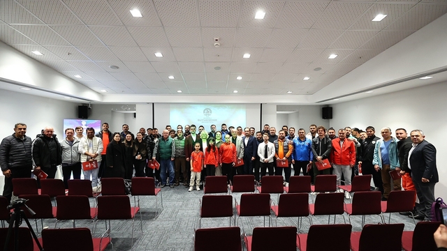 Geleceğin futbolcularını yetiştirecek Levend Sarıoğlu U-10 Futbol Ligi başlatıyor