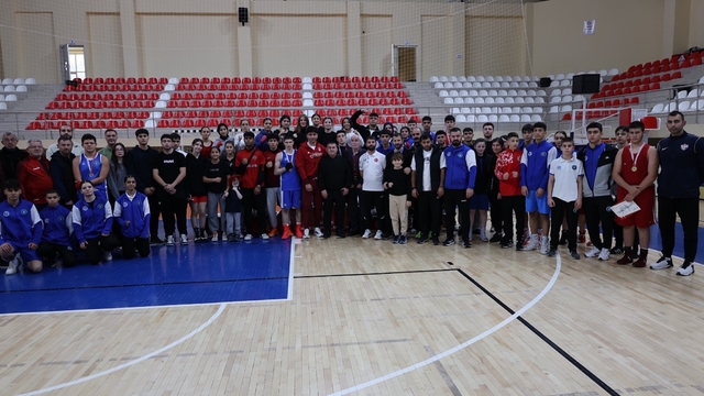 Bilecik'te Atatürk Kupası Boks Müsabakaları tamamlandı