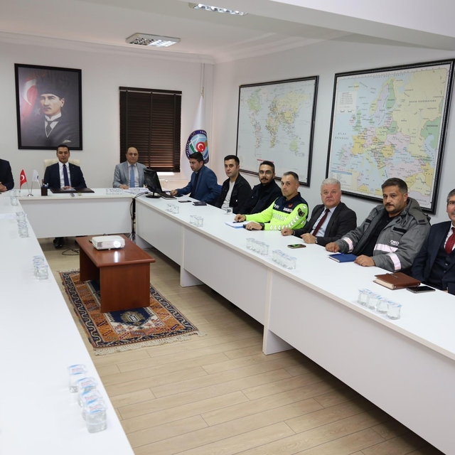 Dinar'da kış tedbirleri masaya yatırıldı