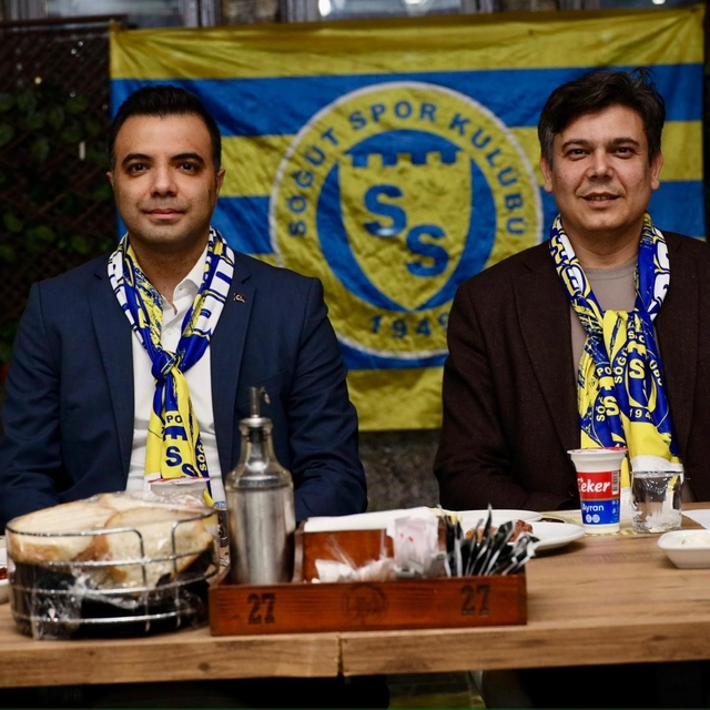 Söğütspor'da olağanüstü kongre süreci öncesi birlik ve beraberlik yemeği