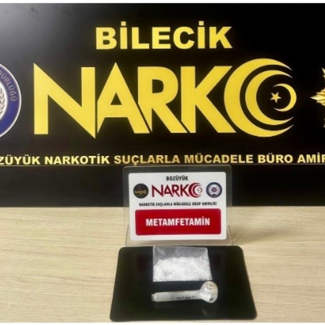 Bilecik'te 1 kişinin üzerinden uyuşturucu madde çıktı