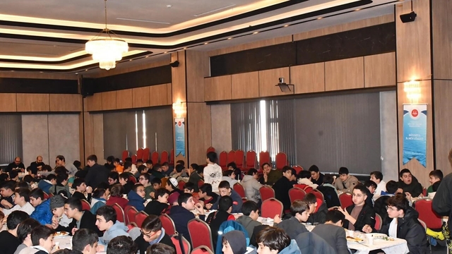 Gediz Murat Dağı'nda gençlik buluşması