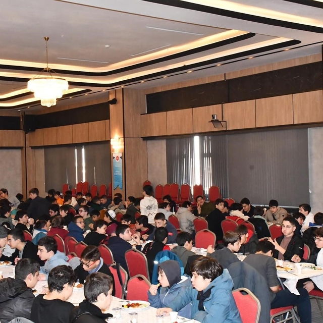 Gediz Murat Dağı'nda gençlik buluşması