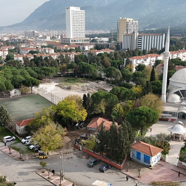 Yunusemre Emekli Kafe çalışmaları başladı