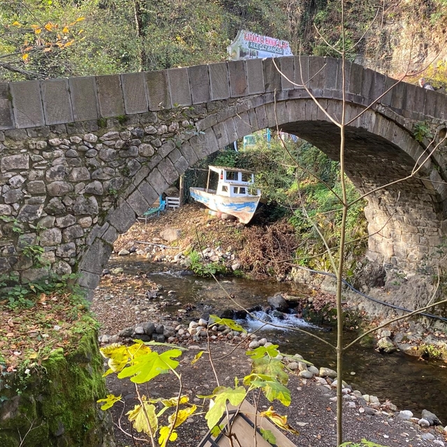 Milli Mücadele'nin tanığı 150 yıllık taş köprü zamana meydan okuyor