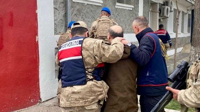 Diyarbakır'da hakkında 25 yıl kesinleşmiş hapis cezası bulunan firari hükümlü yakalandı