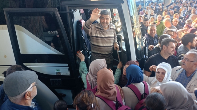 Çineli umreciler kutsal topraklara uğurlandı