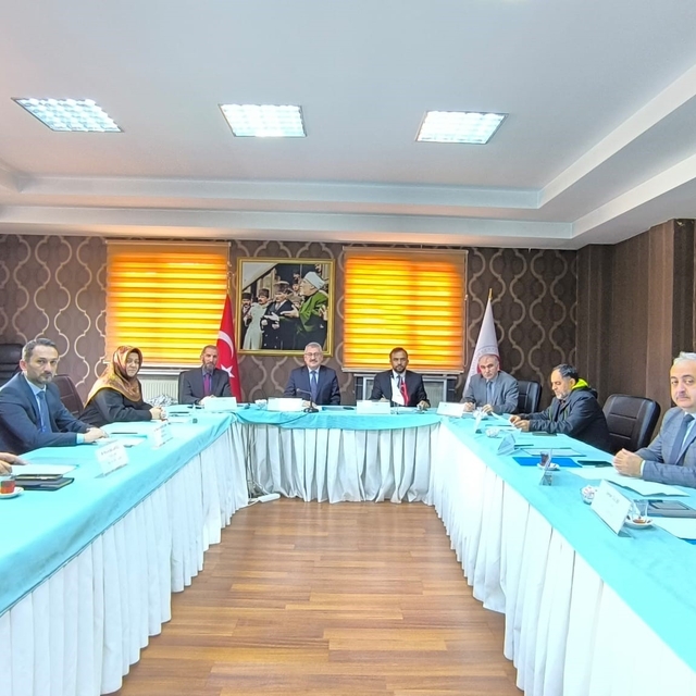 1001 Hatim için istişare toplantısı