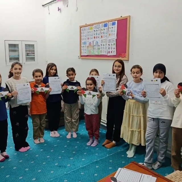 Sinoplu çocuklardan Gazze'deki akranlarına mektup