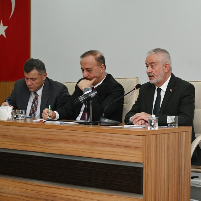 8. Isparta Kitap Fuarı için geri sayım başladı
Vali Erin: "Çocuklarımızı ki...