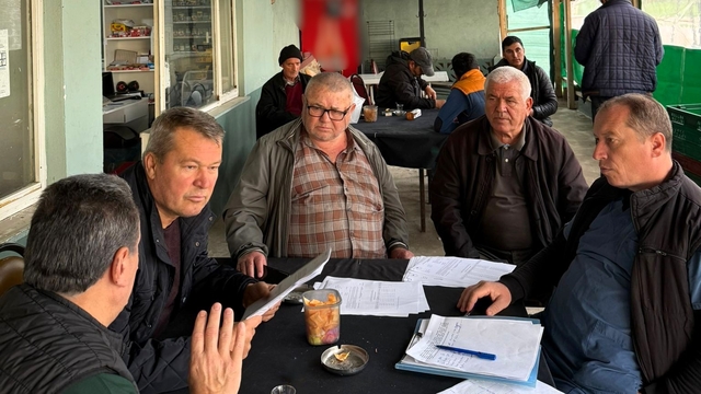 Çiftçiler hayvan hastalıkları ve salgın tedbirleri konusunda bilgilendirildi