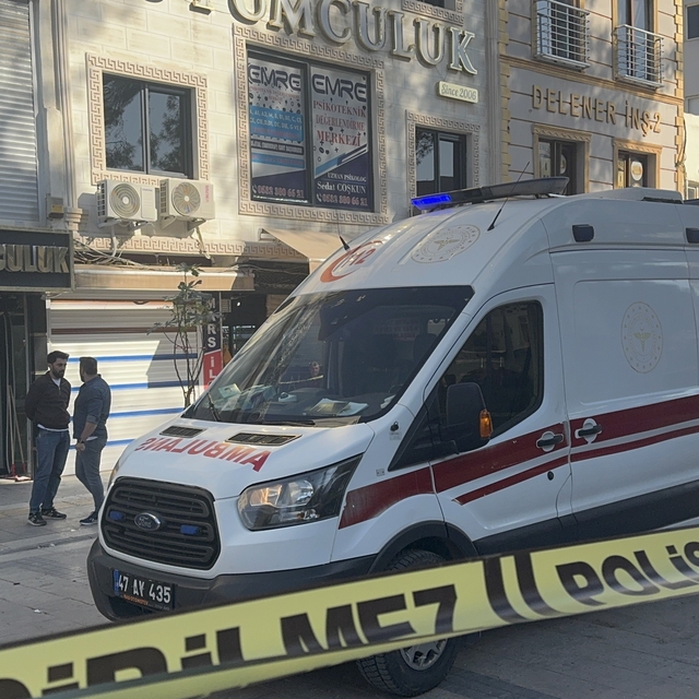 Mardin'de kuyumcular arasında çıkan kavgada 3 kişi yaralandı