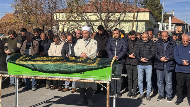 Kayseri'de okulda fenalaştıktan sonra ölen 2. sınıf öğrencisinin cenazesi defnedildi