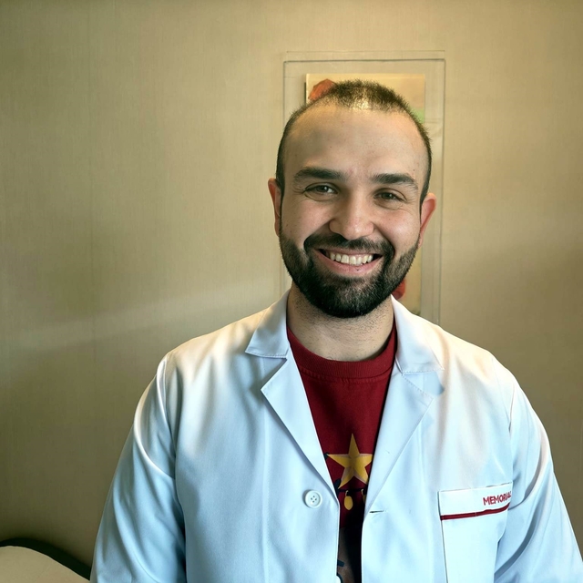 Dermatoloji Uzmanı Muhammed Burak Yücel uyardı: "Sahte botoks gerçekten ölü...