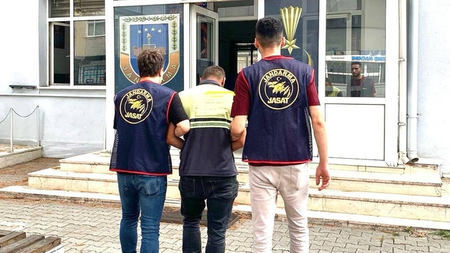 Samsun'da 10 yıl kesinleşmiş hapis cezası bulunan hükümlü yakalandı