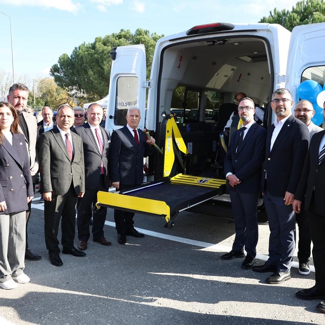 Büyükşehir filosu 50 yeni araç ile 1 yaş gençleşti